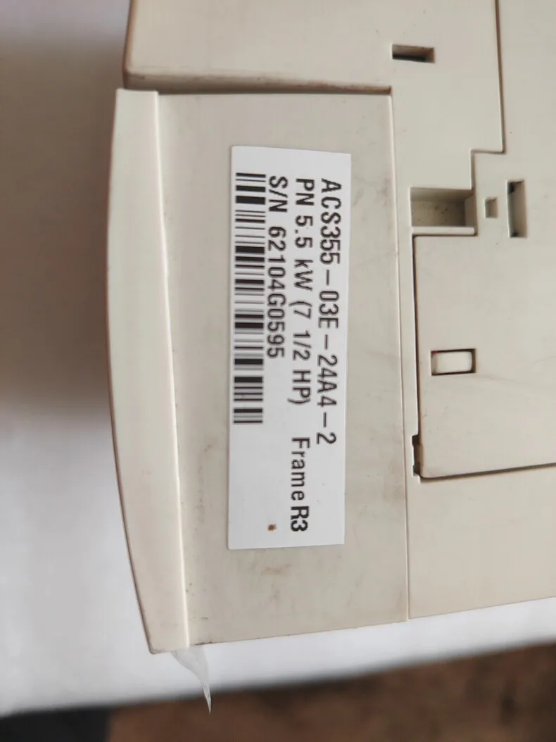 ABB ACS355-03U-24A4-2 6