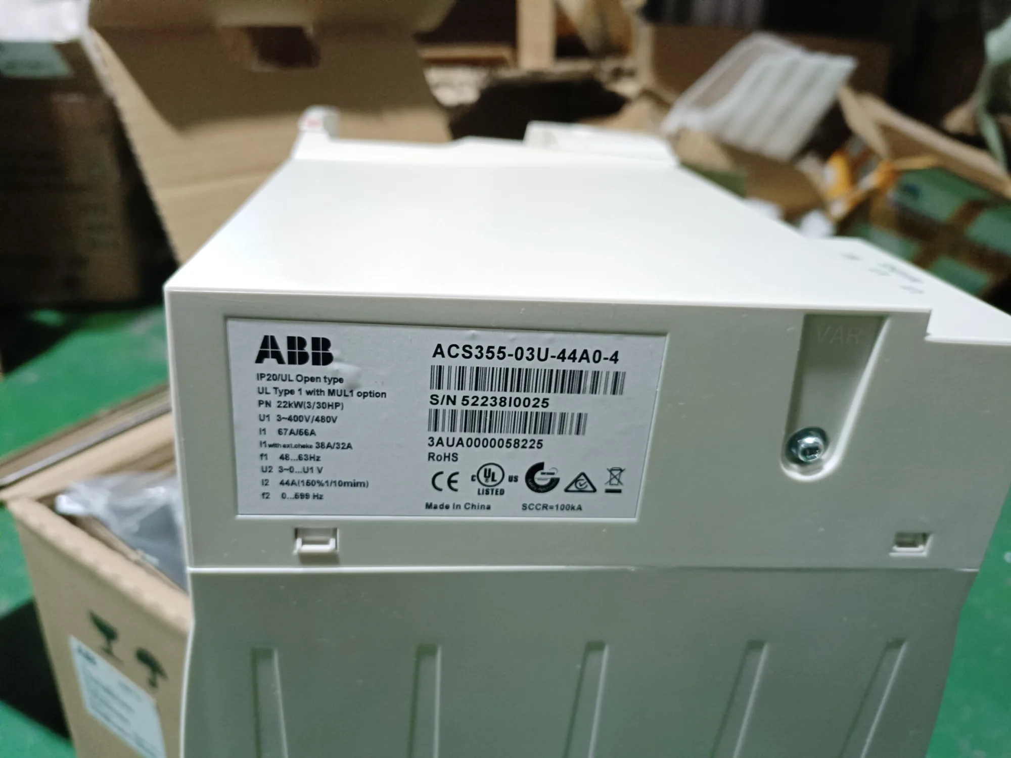 ABB ACS355-03U-44A0-4 4