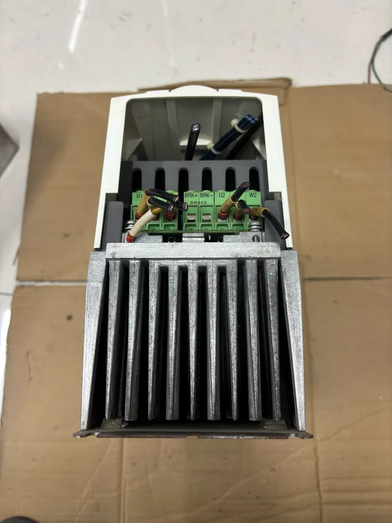 ABB ACS550-01-015A-4 5