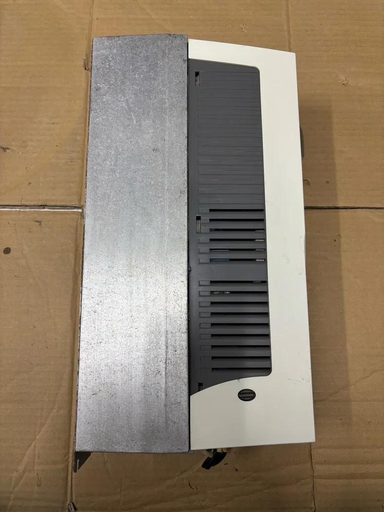 ABB ACS550-01-015A-4 4