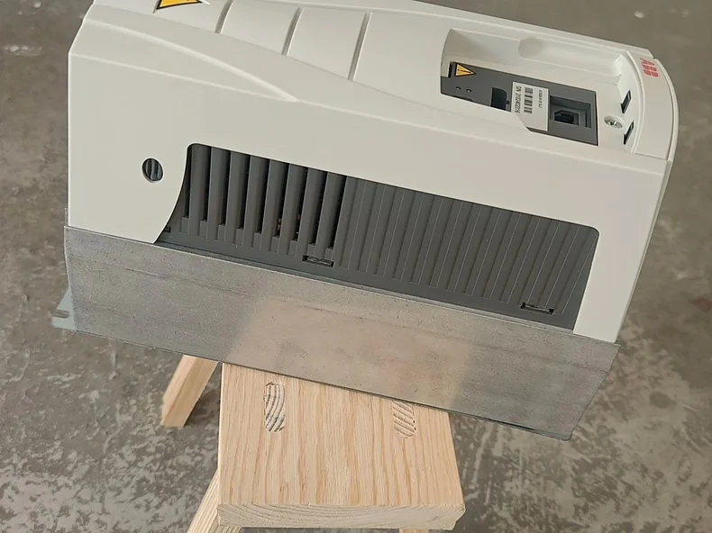 ABB ACS550-01-017A-2 3