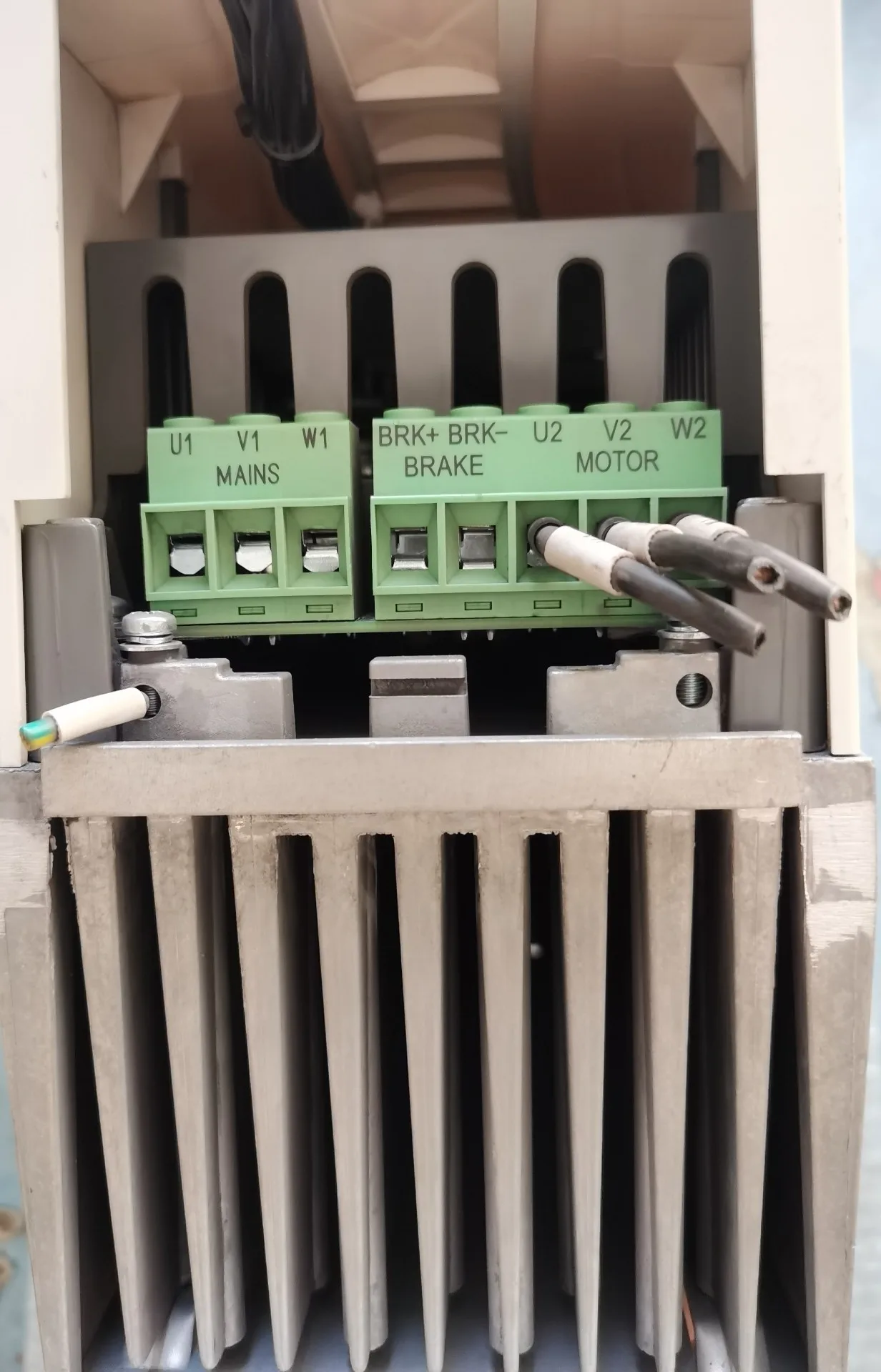 ABB ACS550-01-023A-4 3