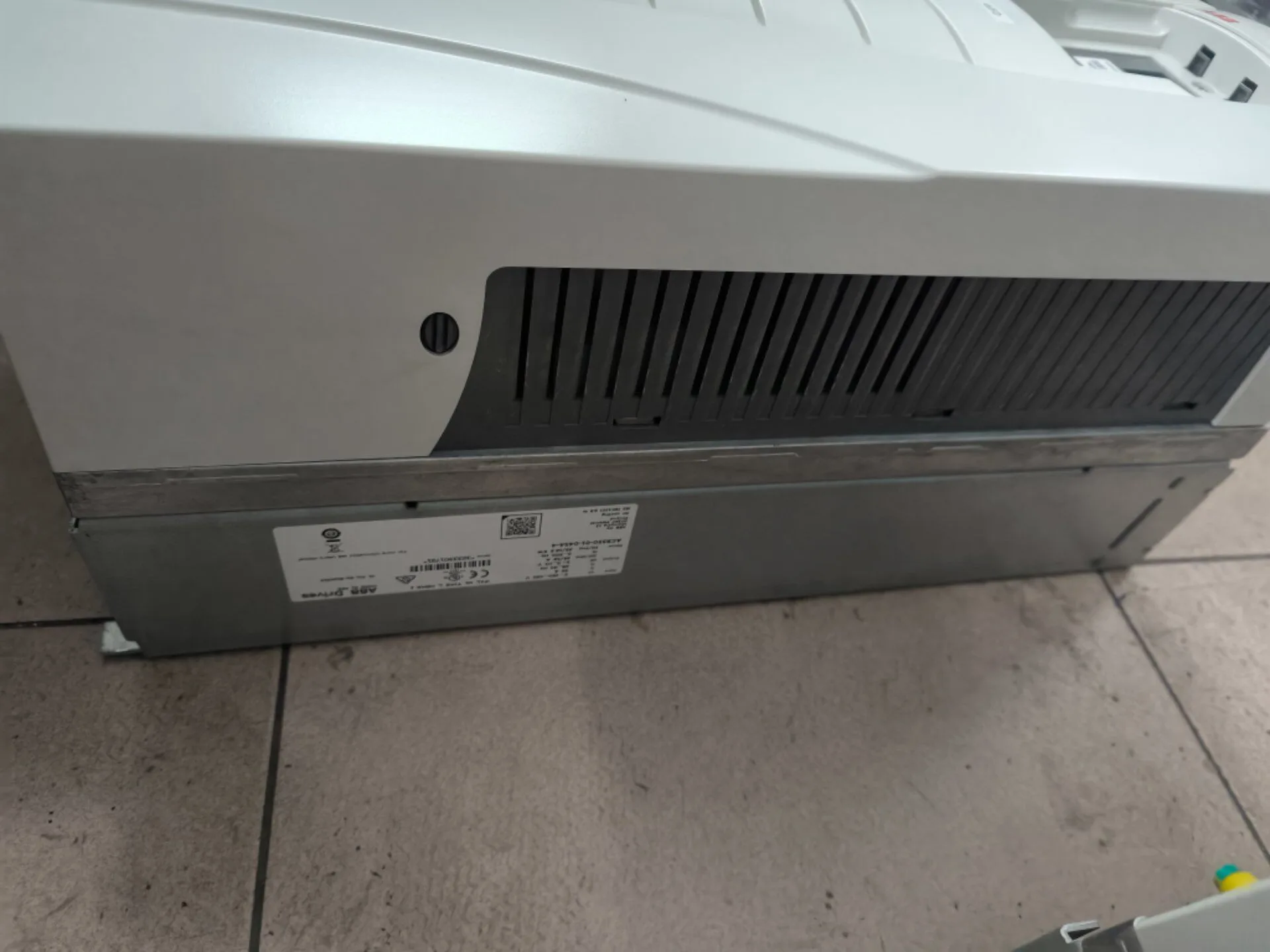 ABB ACS550-01-045A-4 6