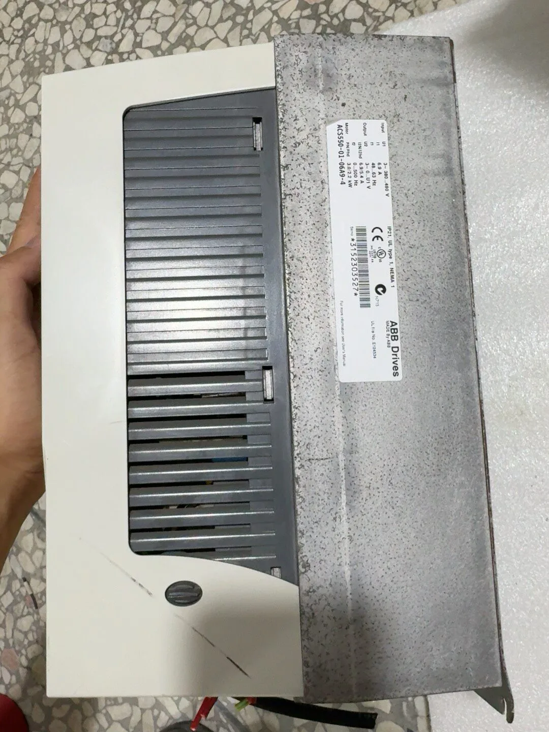 ABB ACS550-01-06A9-4 3