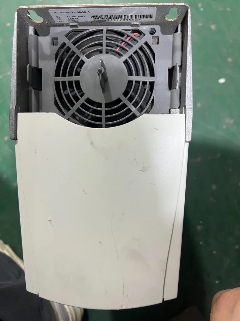 ABB ACS550-01-08A8-4 6