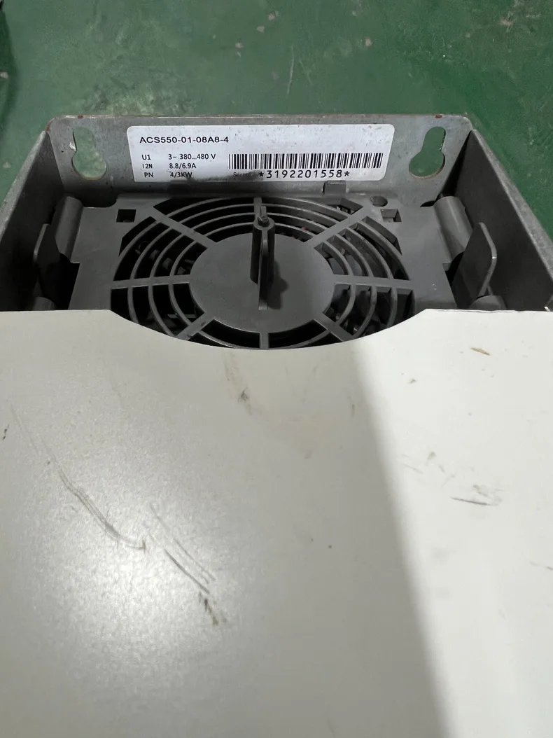 ABB ACS550-01-08A8-4 5