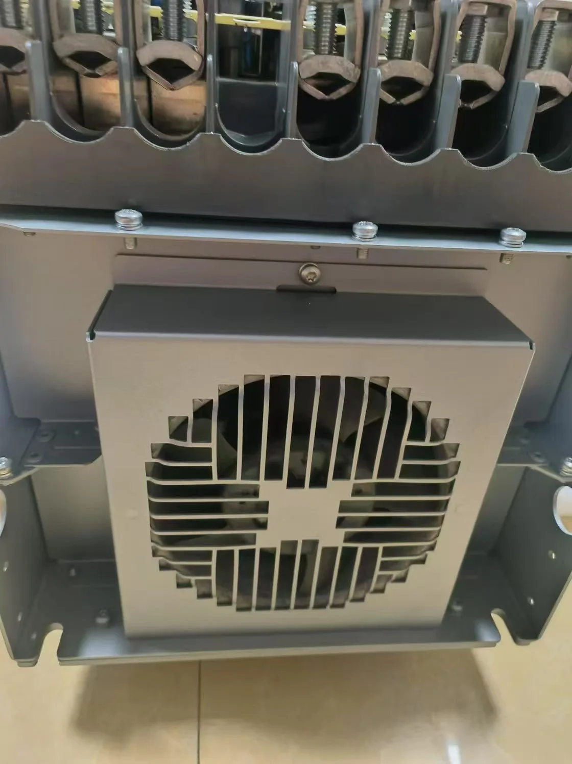 ABB ACS550-01-195A-4 6