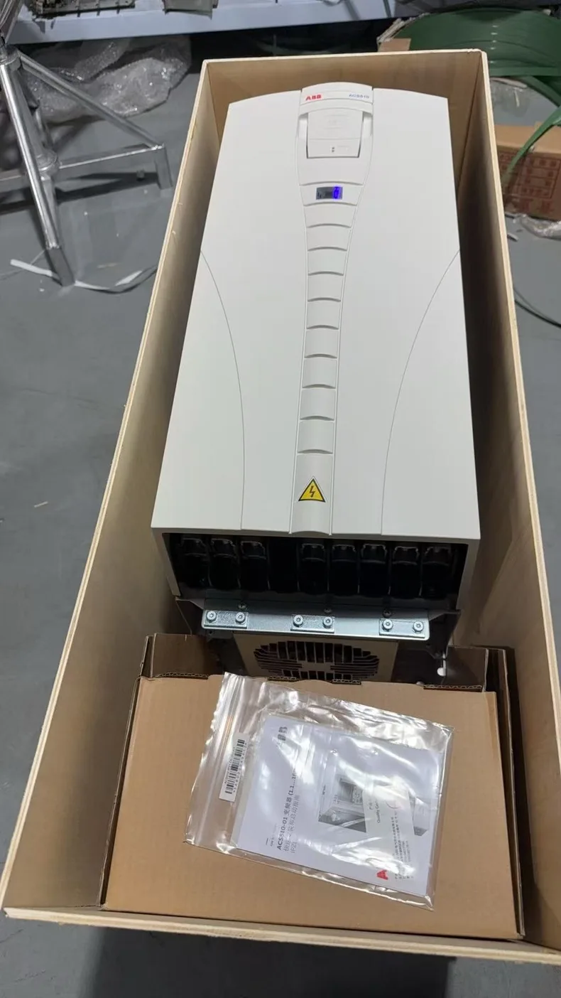 ABB ACS550-01-246A-4