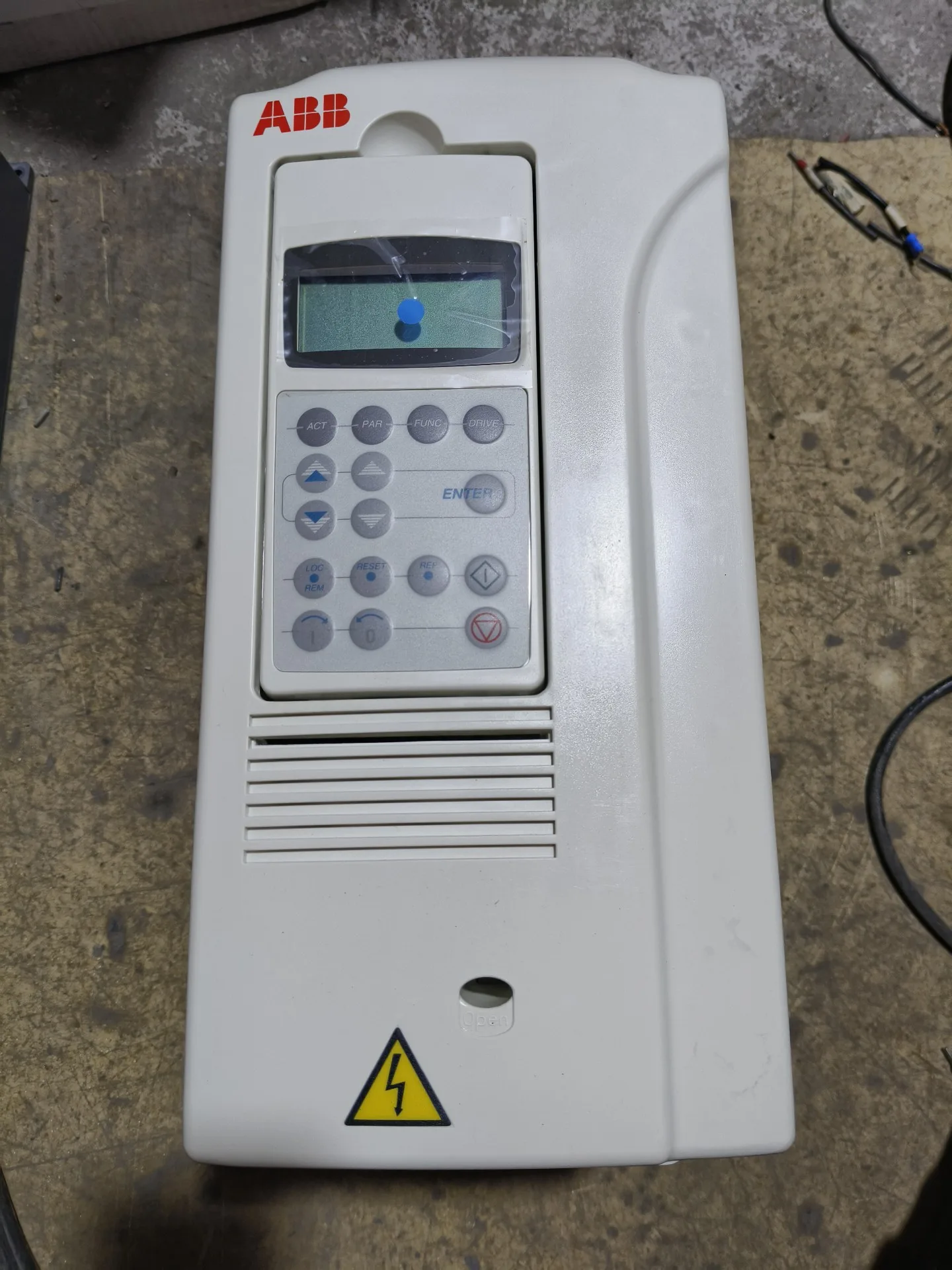ABB ACS800-01-0003-3 2