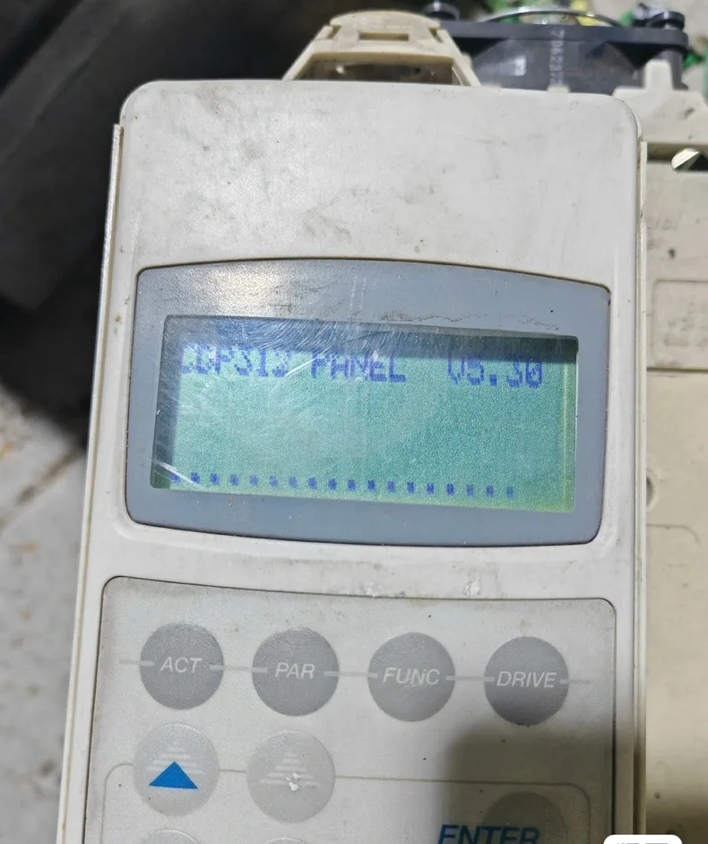 ABB ACS800-01-0006-3 3