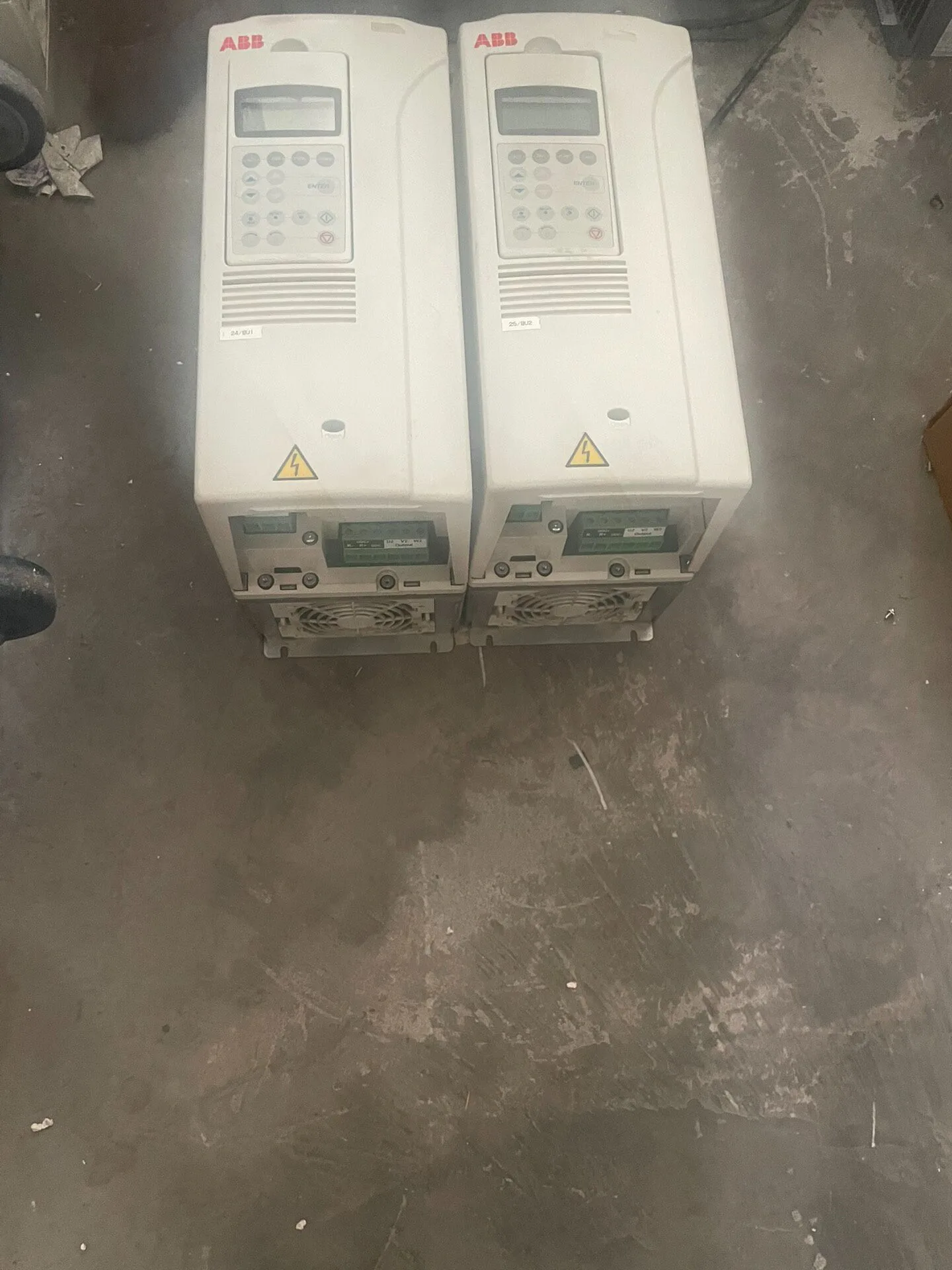 ABB ACS800-01-0020-3 3