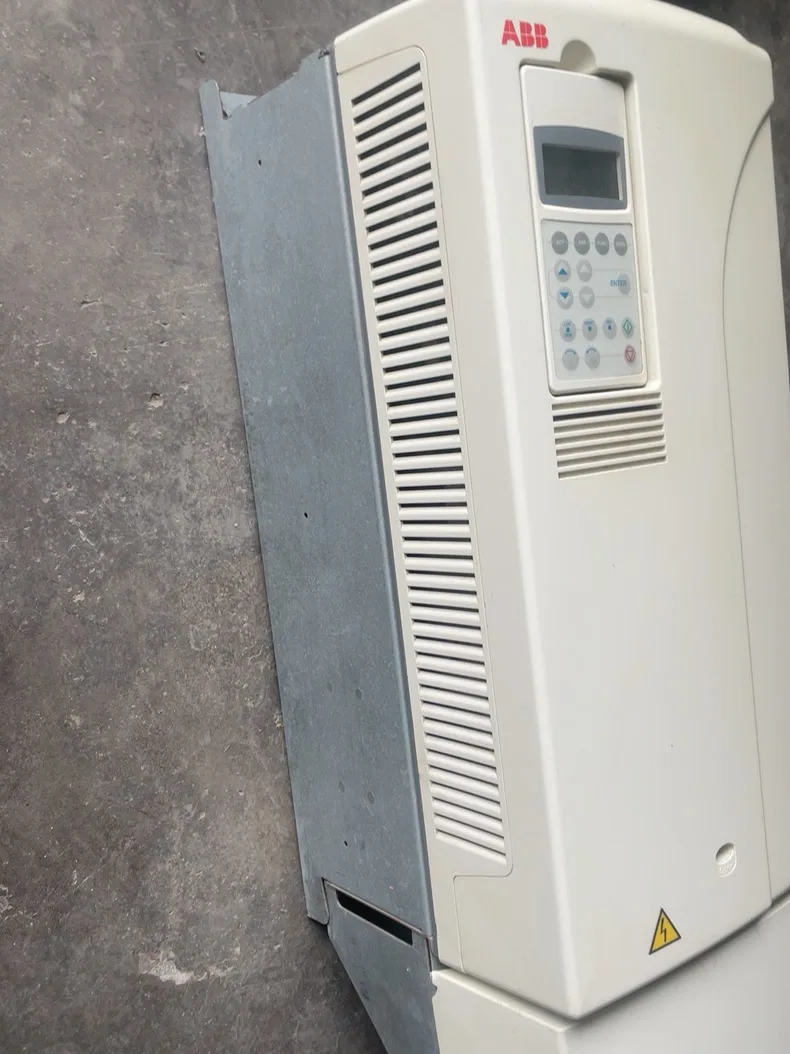 ABB ACS800-01-0040-3 4