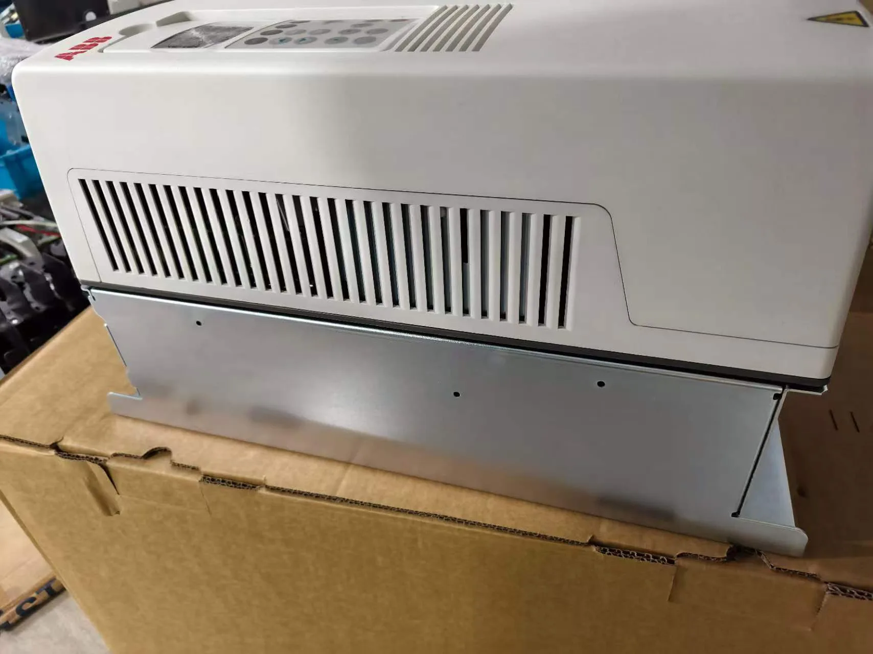 ABB ACS800-01-0040-5 3