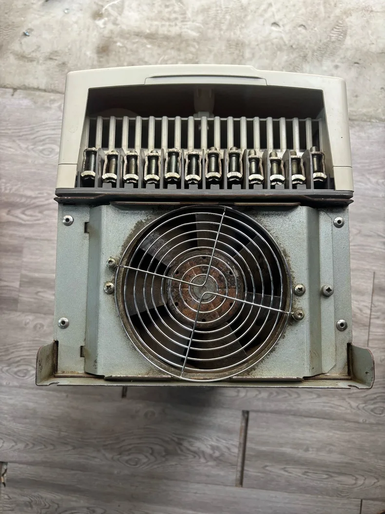 ABB ACS800-01-0050-3 5