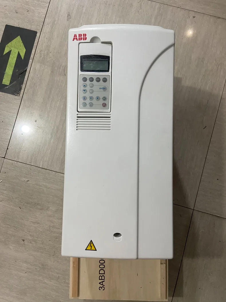 ABB ACS800-01-0070-5 2