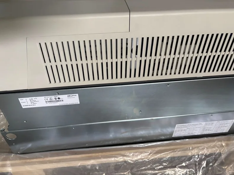 ABB ACS800-01-0100-3 5