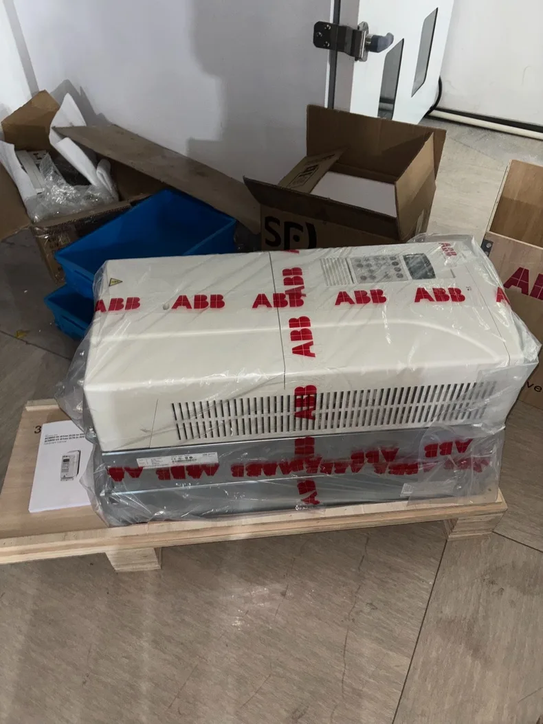 ABB ACS800-01-0135-3 4