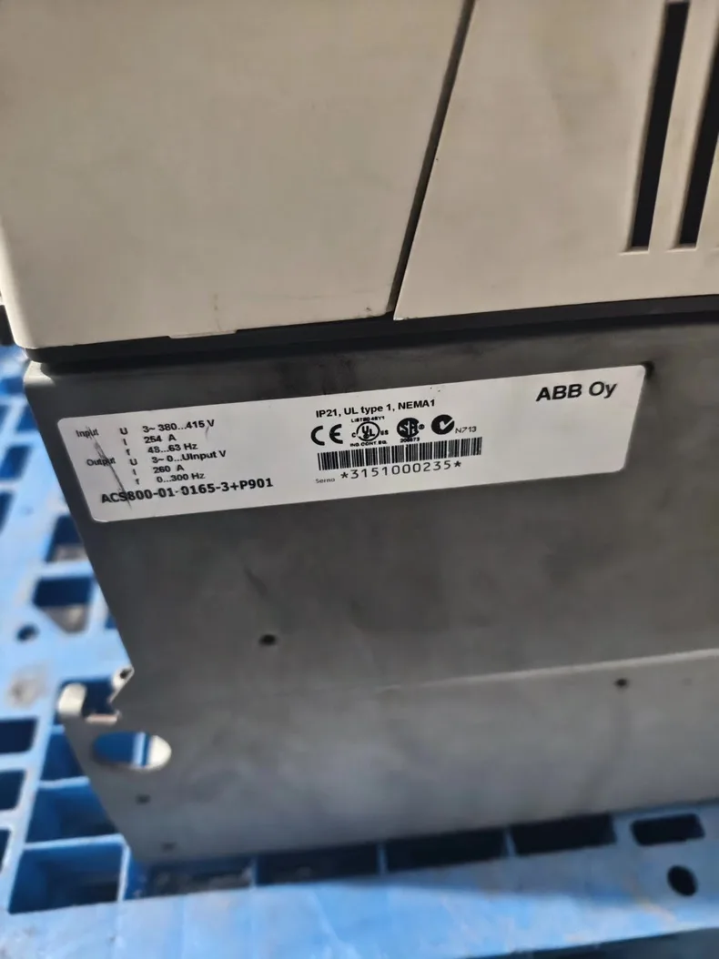 ABB ACS800-01-0165-3 5