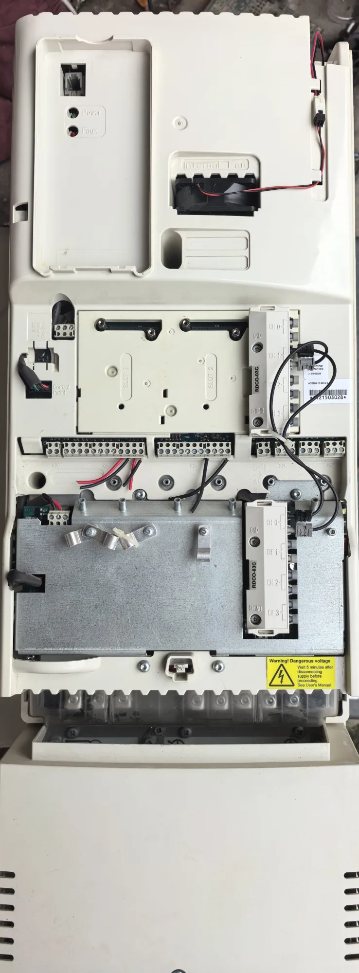 ABB ACS800-11-0016-3 2