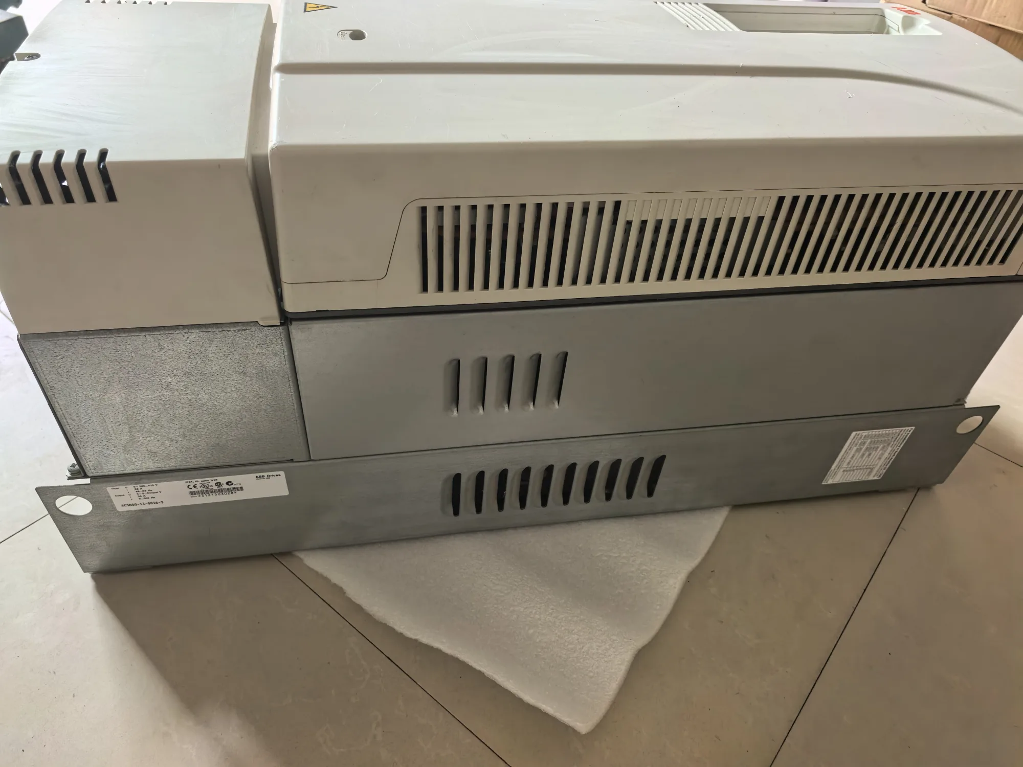 ABB ACS800-11-0016-3 4