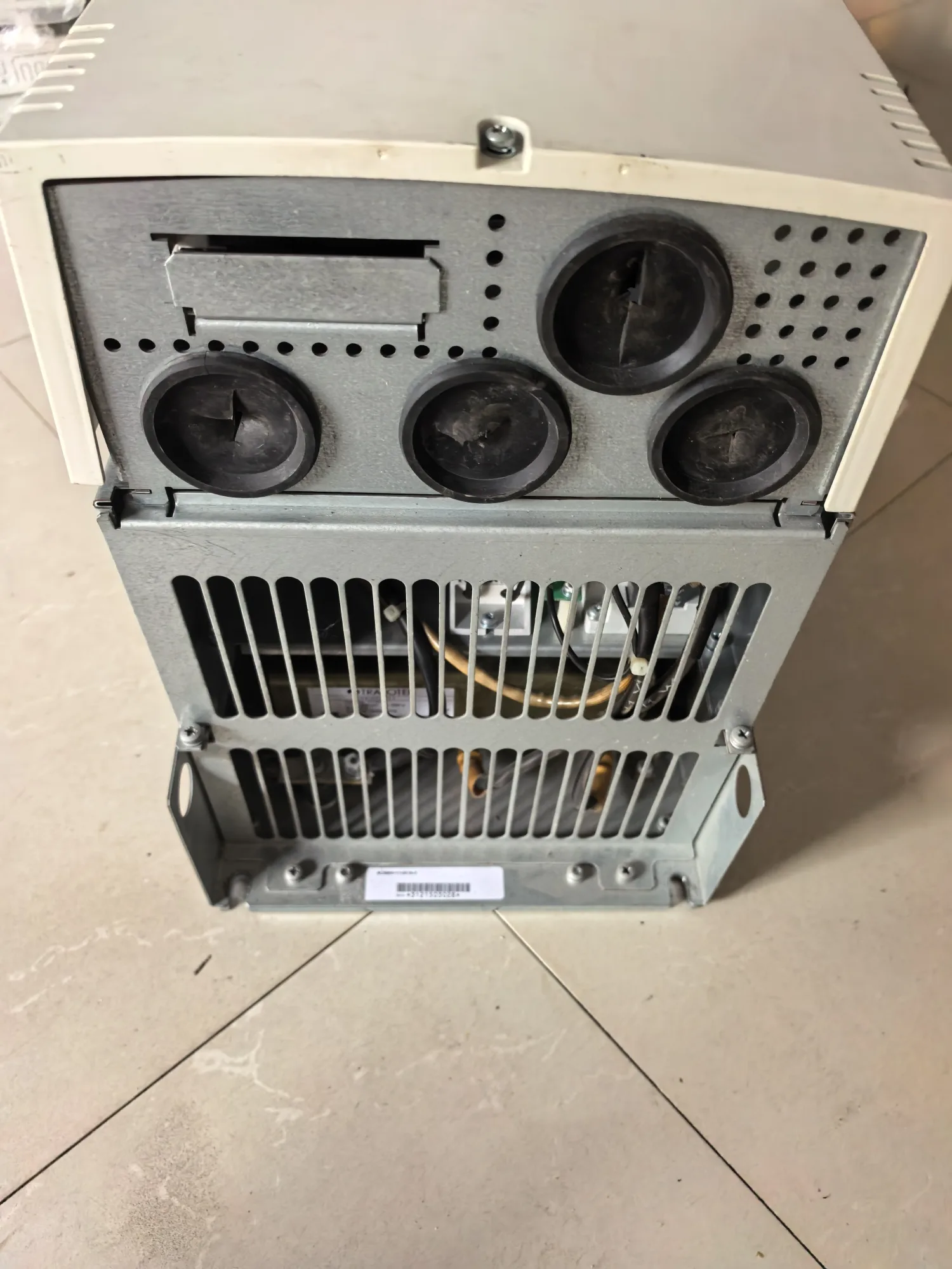 ABB ACS800-11-0016-3 6