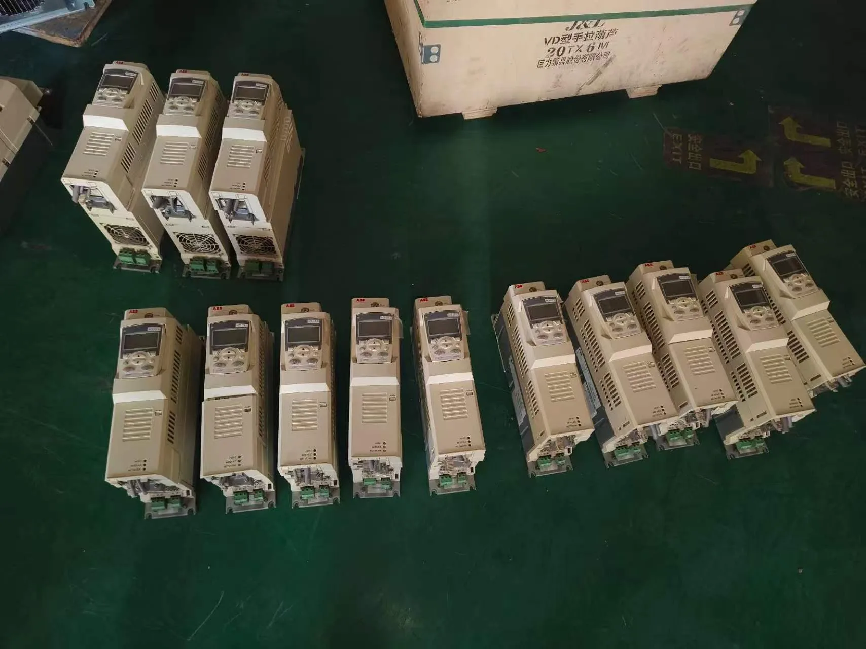 ABB ACS850-04-010A-5
