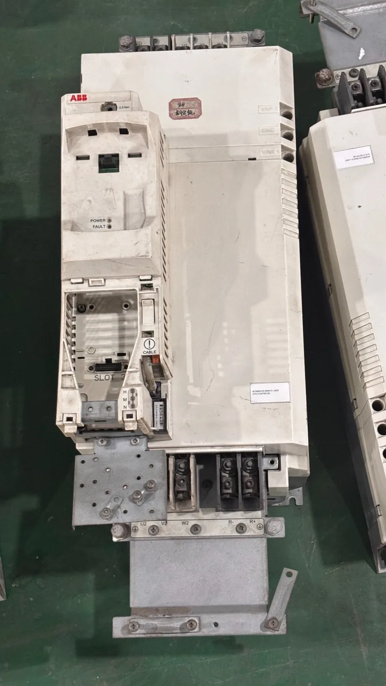 ABB ACS850-04-094A-5