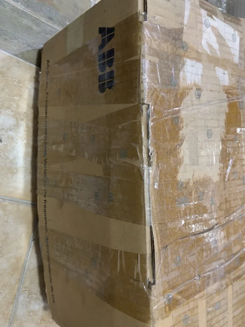 ABB ACSM1-04AM-09A5-4 5