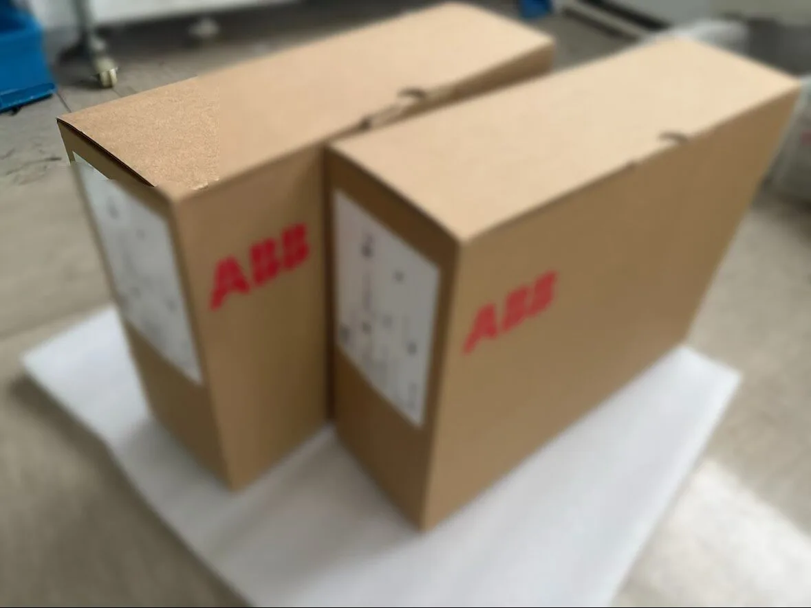 ABB ACSM1-04AS-02A5-4 5
