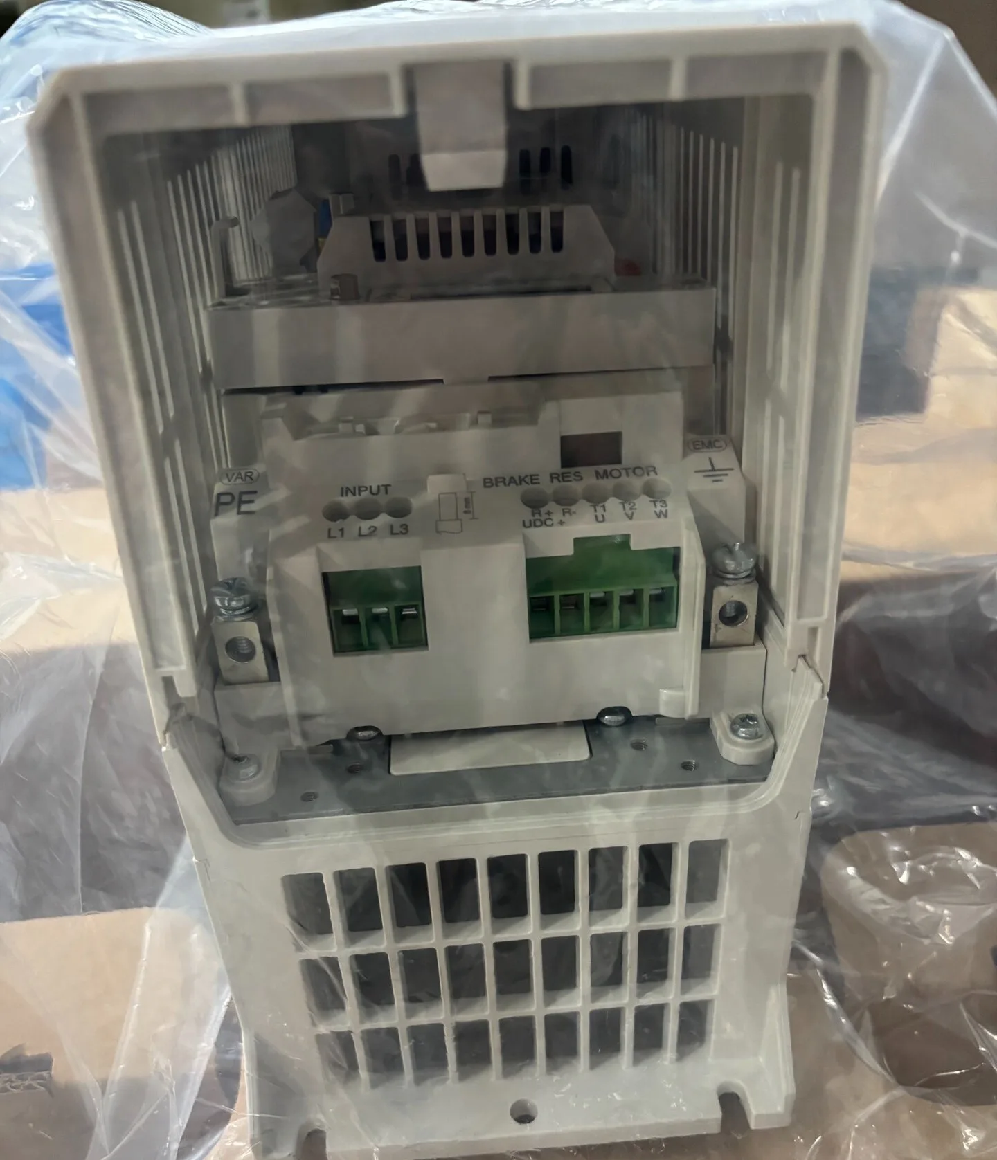 ABB ACH580-01-05A7-4 2