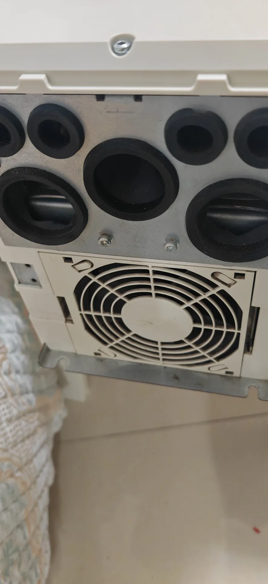 ABB ACH580-01-073A-4 4