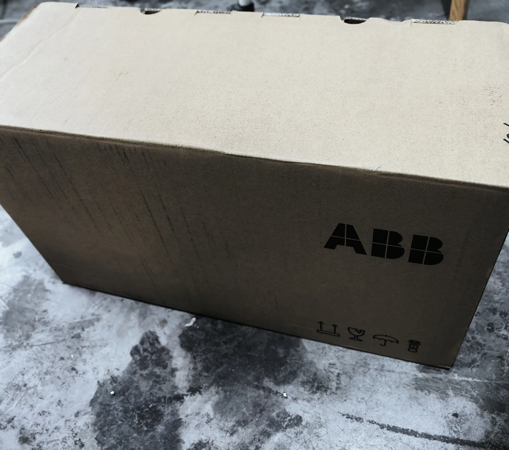 ABB ACH580-01-07A3-4 4