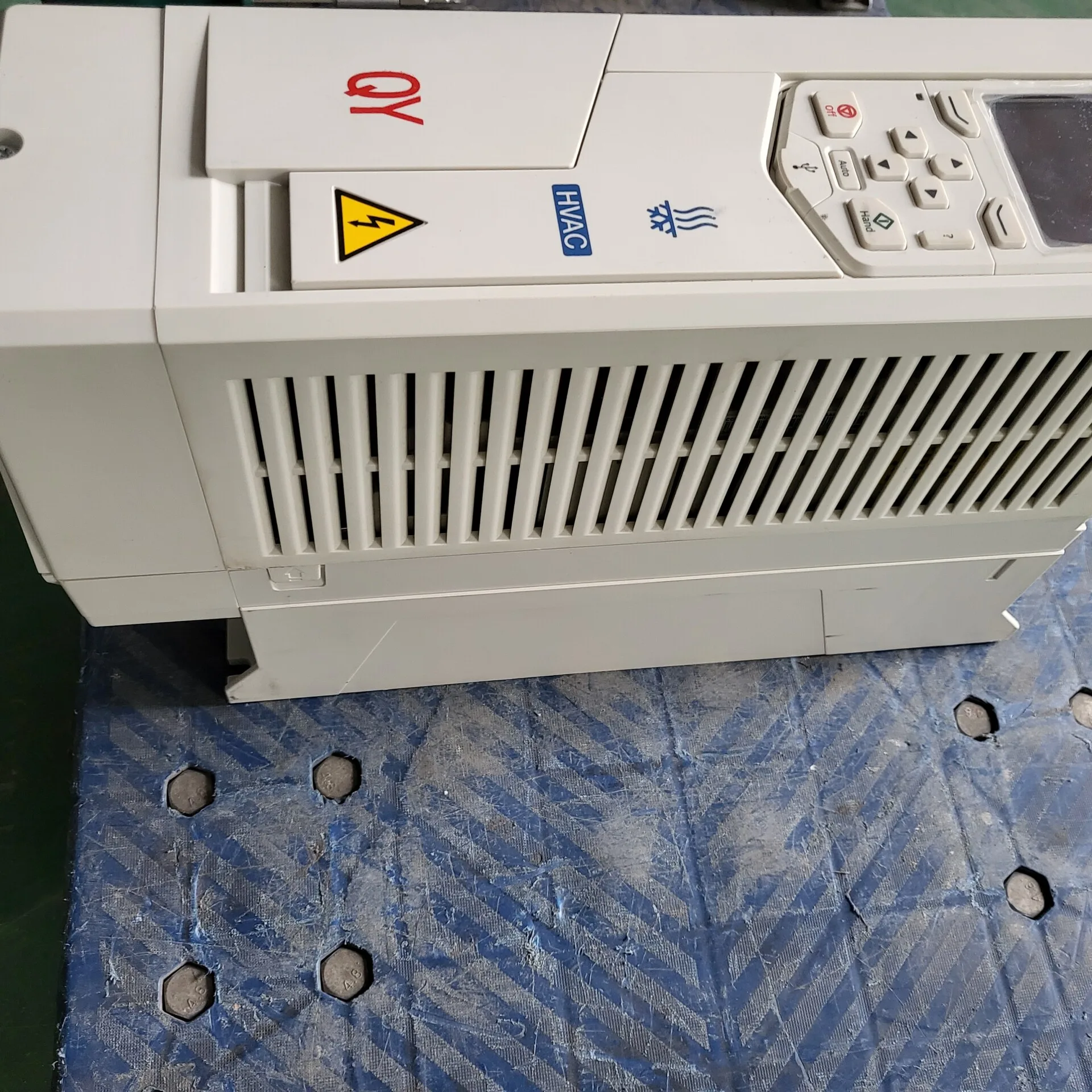 ABB ACH580-01-09A5-4 2