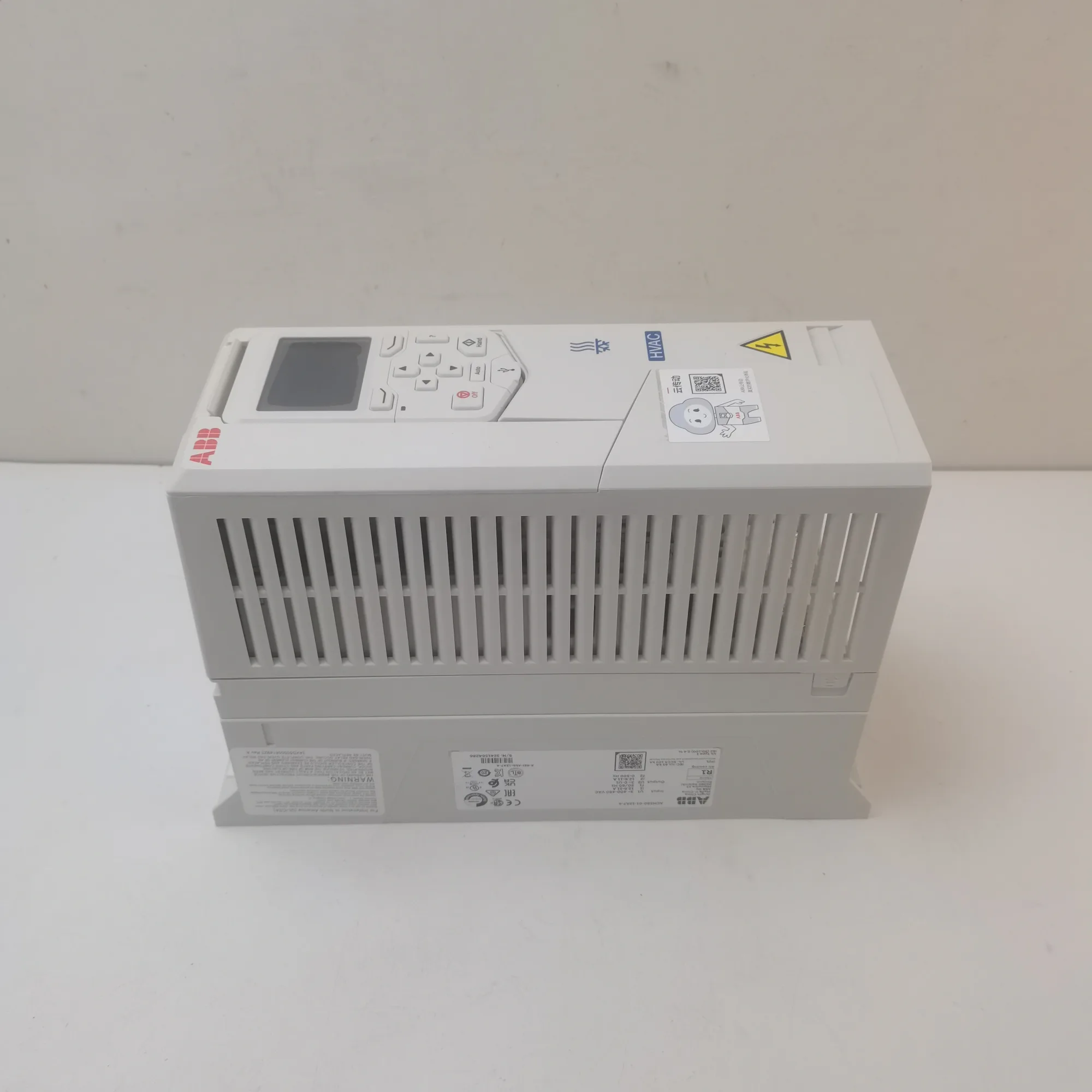 ABB ACH580-01-12A7-4 5