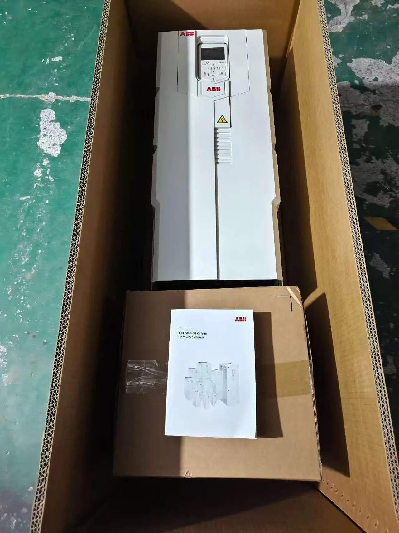 ABB ACH580-01-293A-4