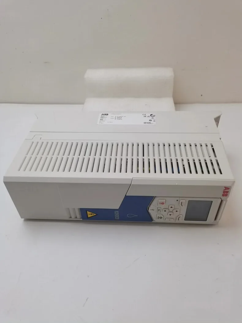 ABB ACQ580-01-026A-4 6
