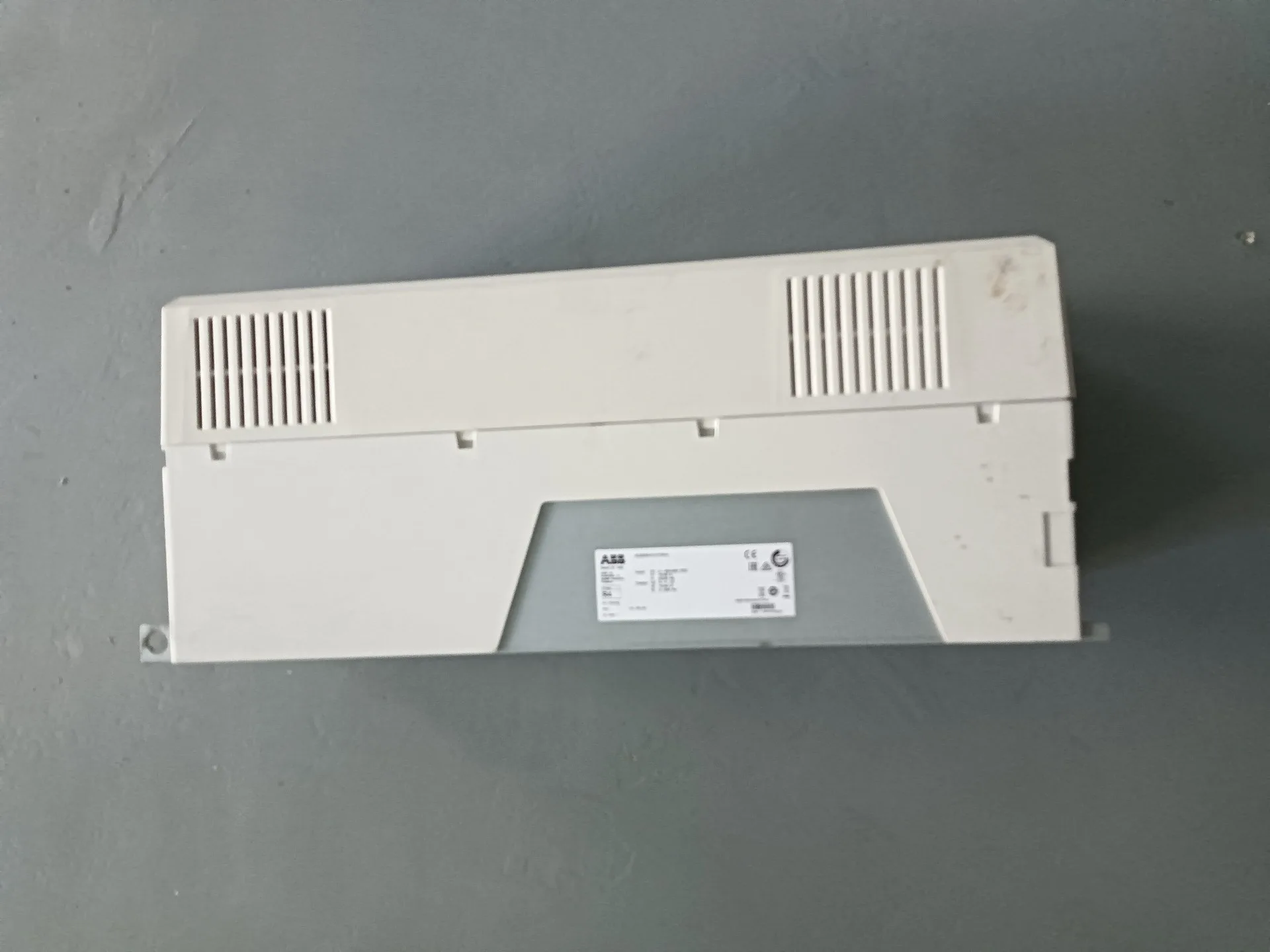 ABB ACQ580-01-073A-4 3