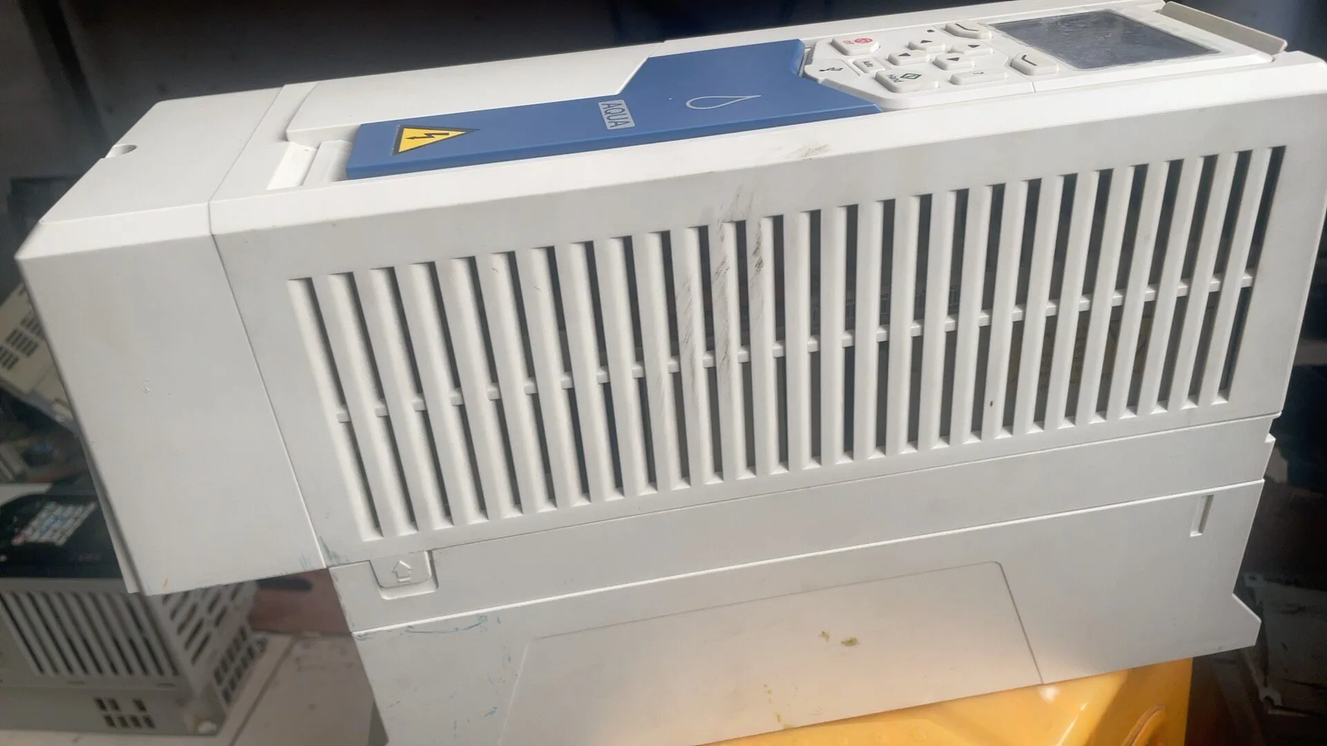 ABB ACQ580-01-12A7-4 4