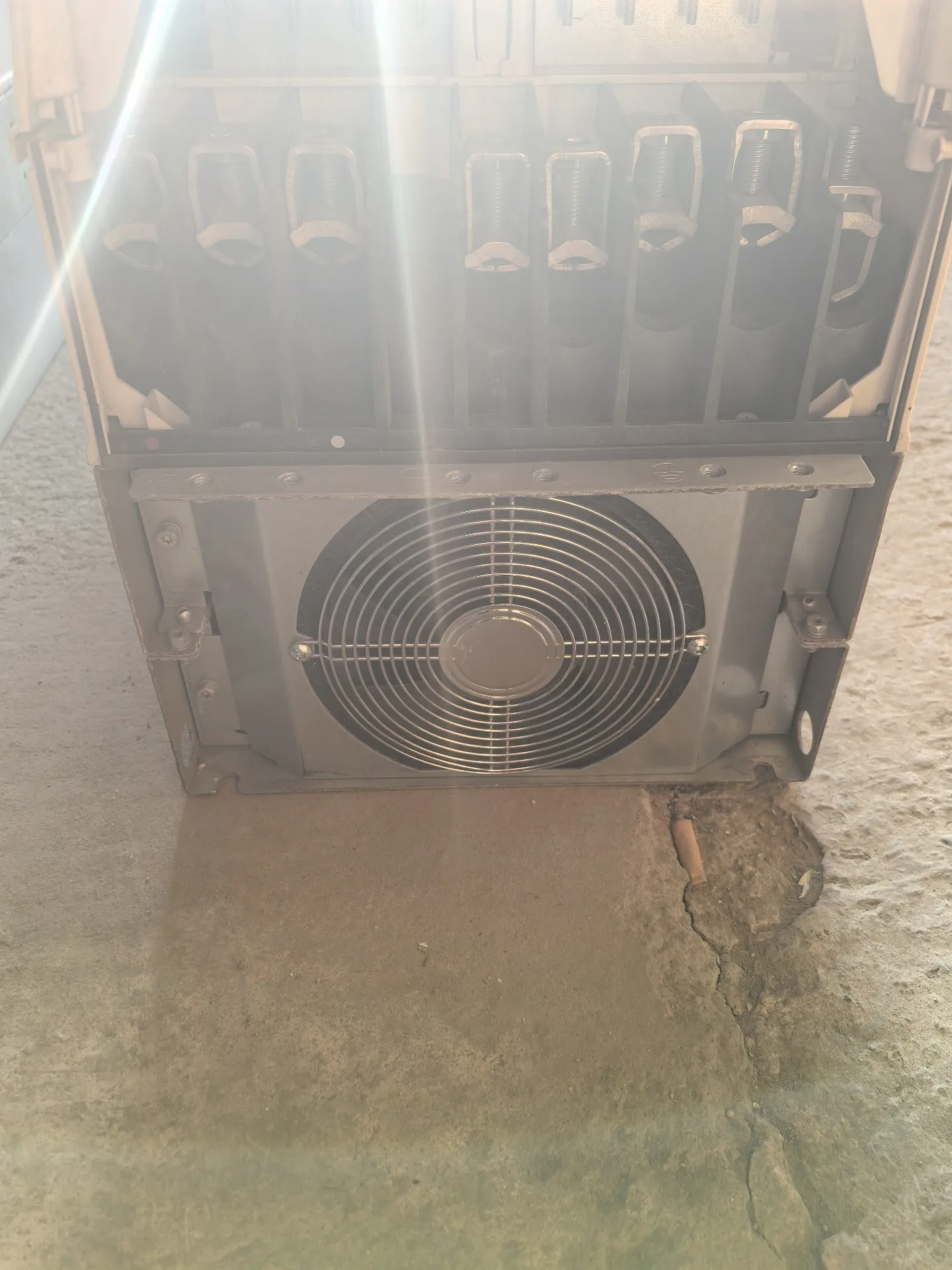 ABB ACQ580-01-293A-4 5