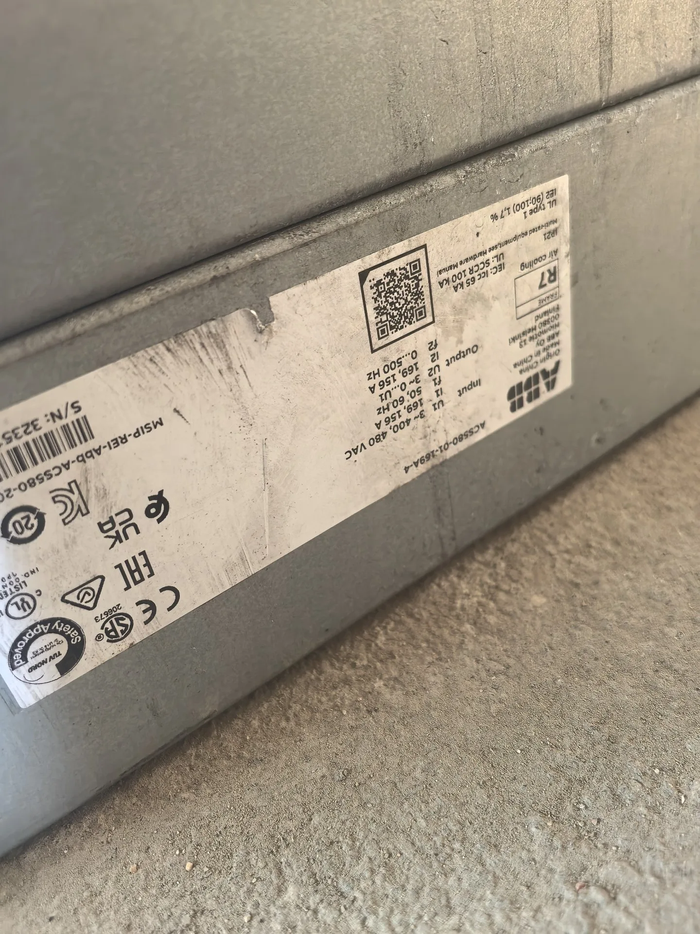 ABB ACQ580-01-293A-4 6