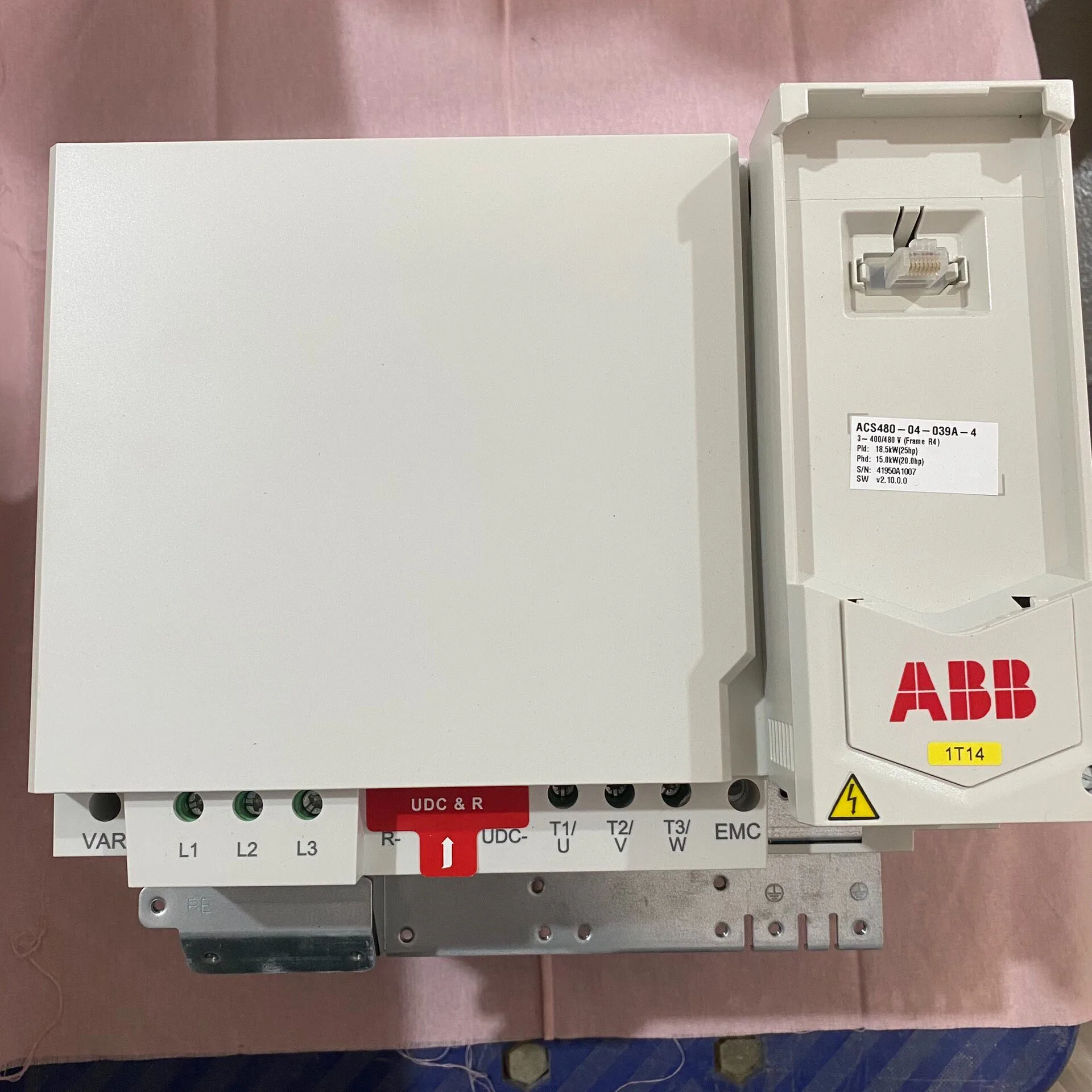 ABB ACS480-04-039A-4 2