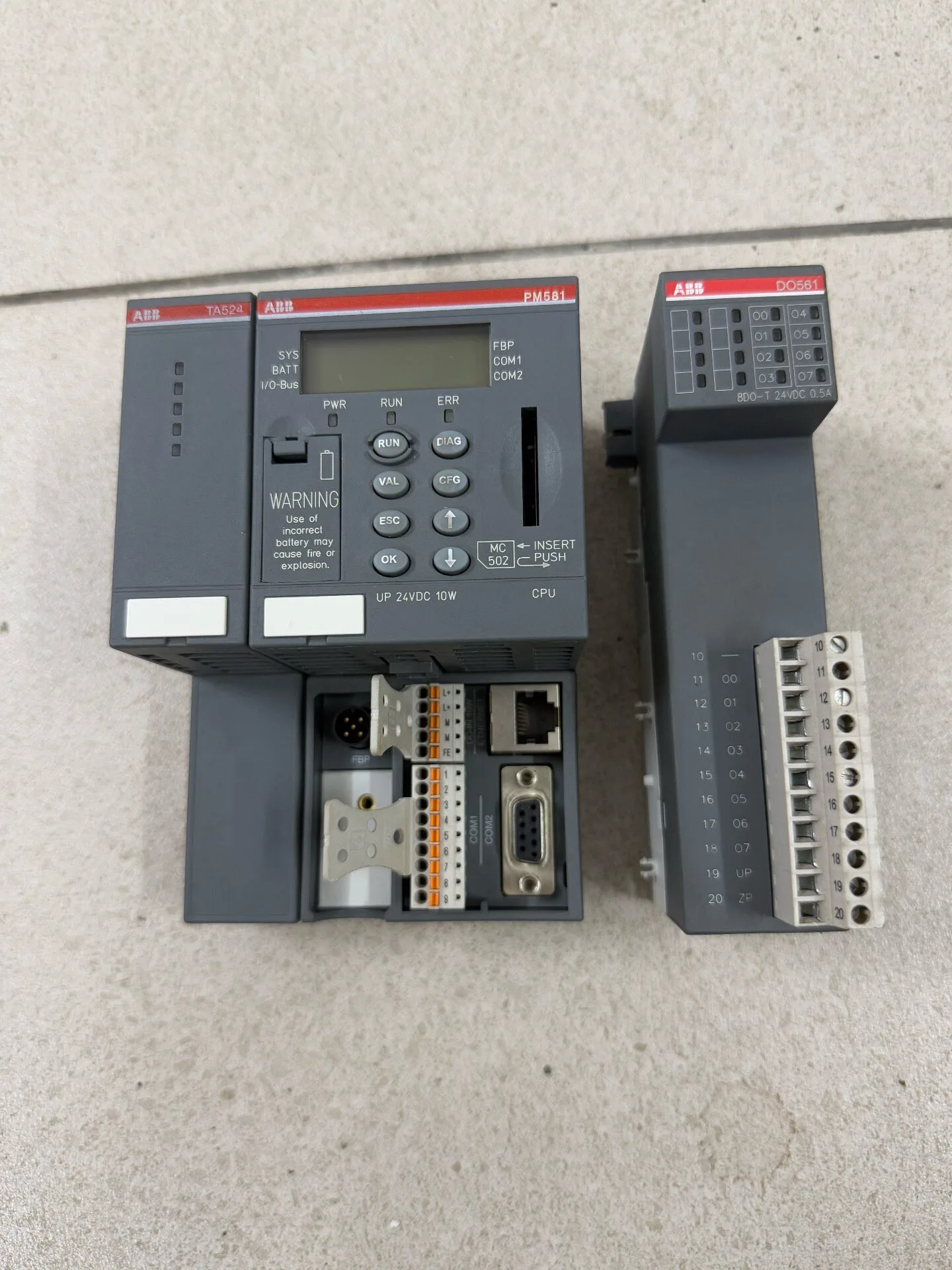 ABB PM581 1SAP140100R0100 2