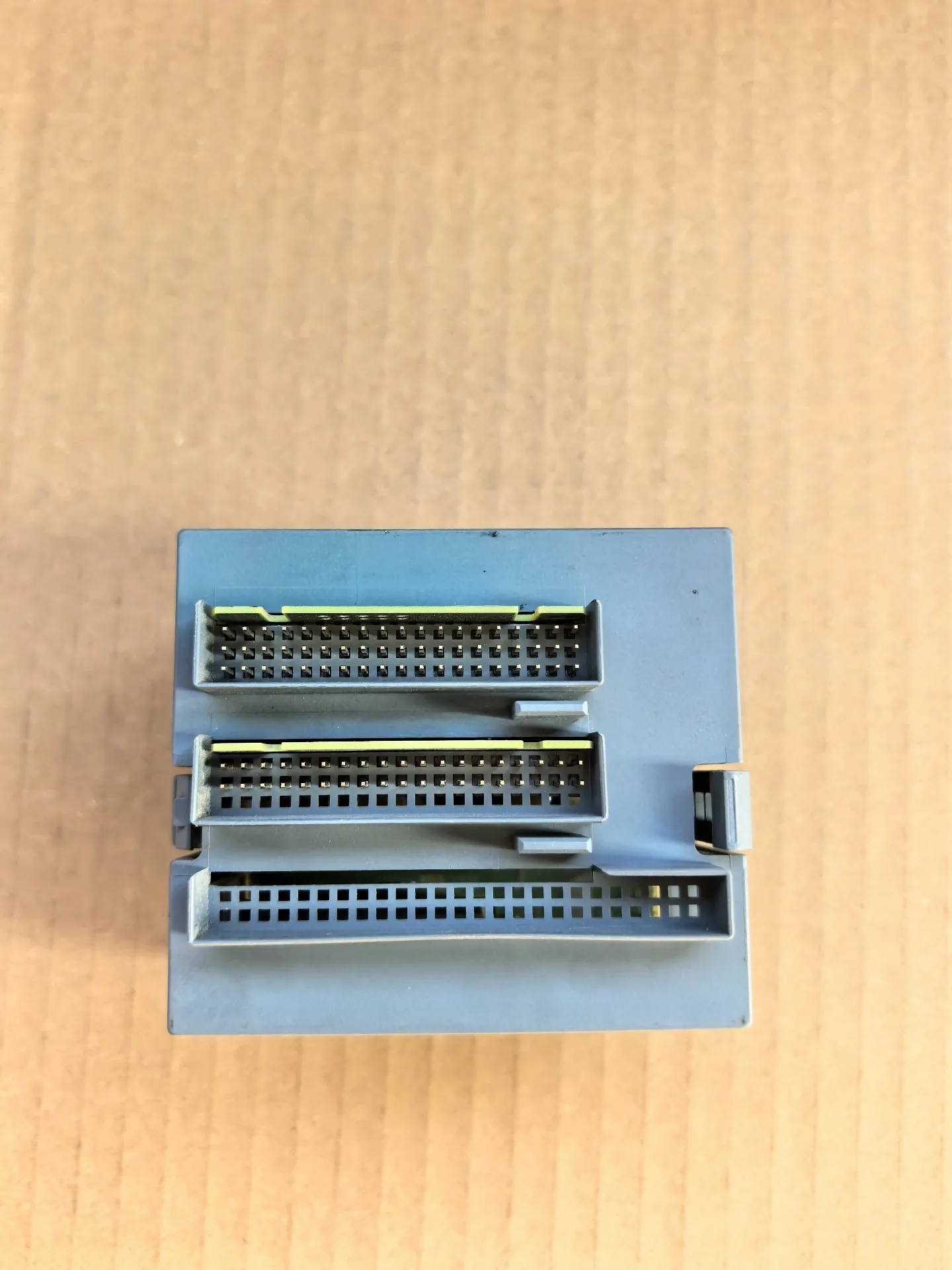 ABB PM572 1SAP130200R0200 6