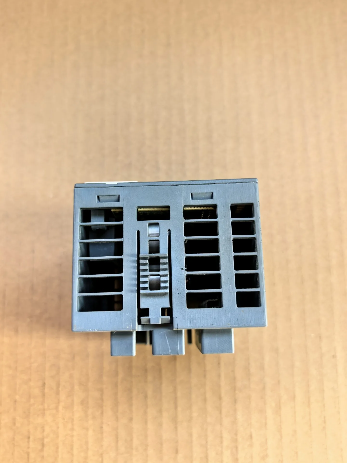 ABB PM572 1SAP130200R0200 5