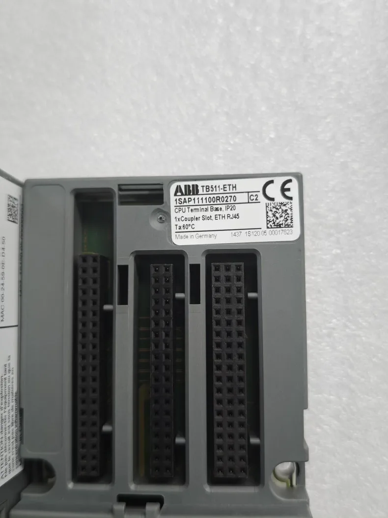 ABB PM585-ETH 1SAP140500R0271 4