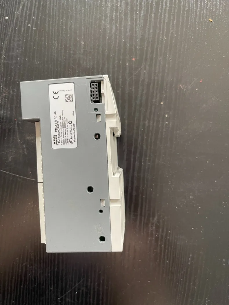ABB PM554-R-AC 1TNE968900R0220 2