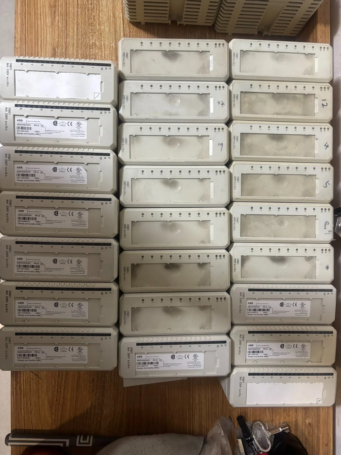 ABB DI821