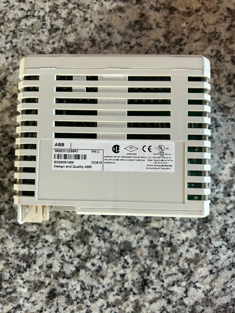 ABB DO815
