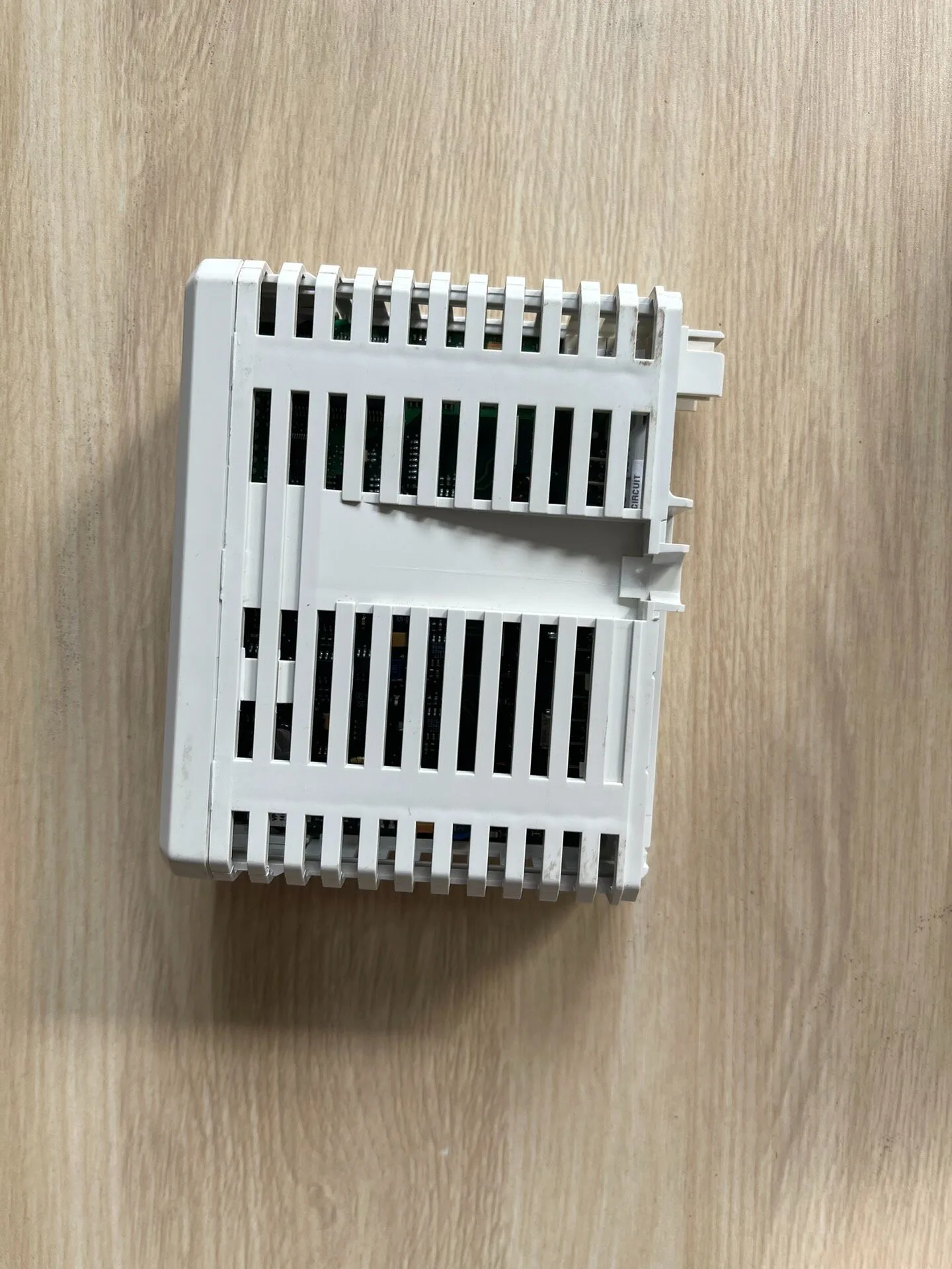ABB AO810V2 3BSE038415R1 2