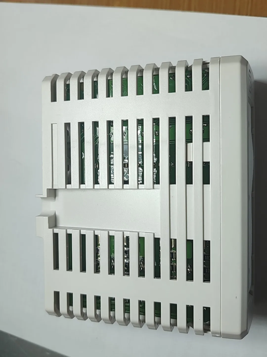 ABB DO890 3BSC690074R1 3